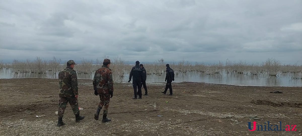 Kürdə batan balıqçıların axtarışları davam etdirilir - FOTOLAR